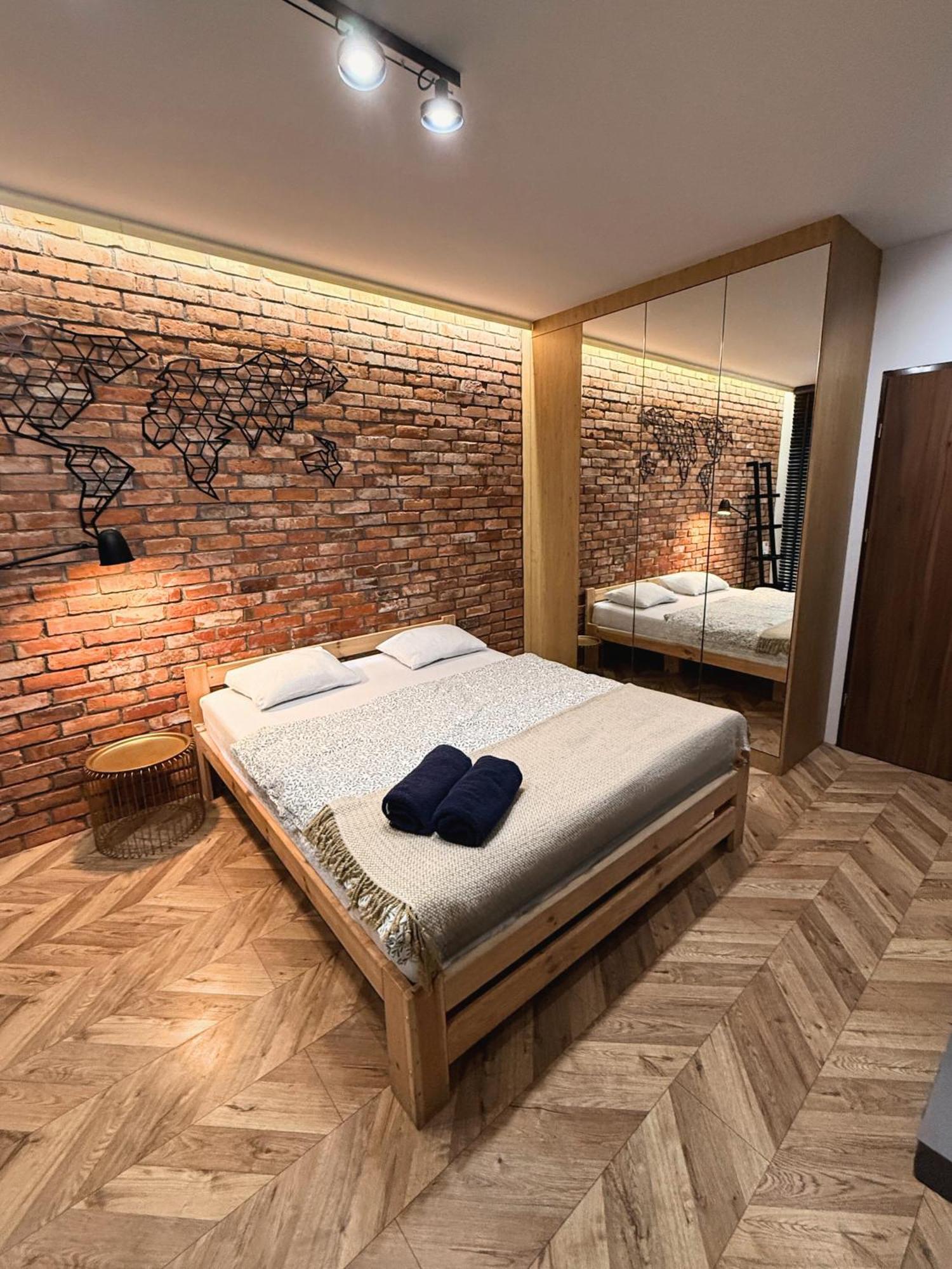 Apartament Bubble Z Darmowym Parkingiem Torun Exterior photo